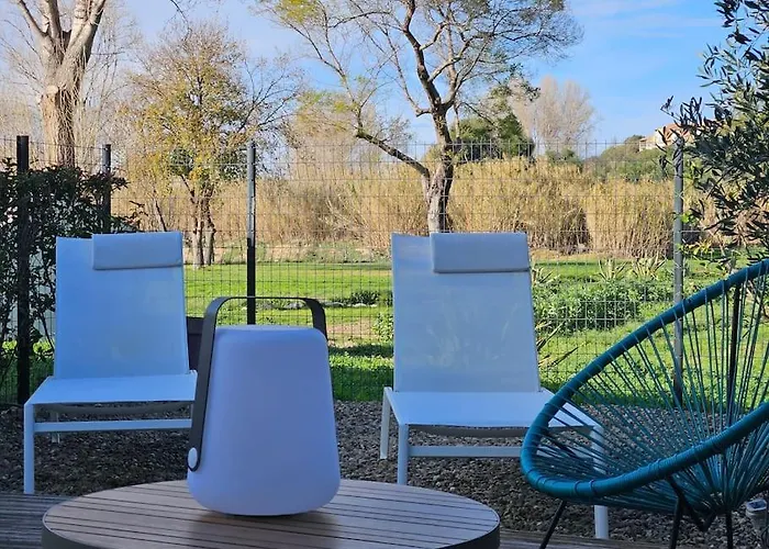 Mare Vista By Monarca